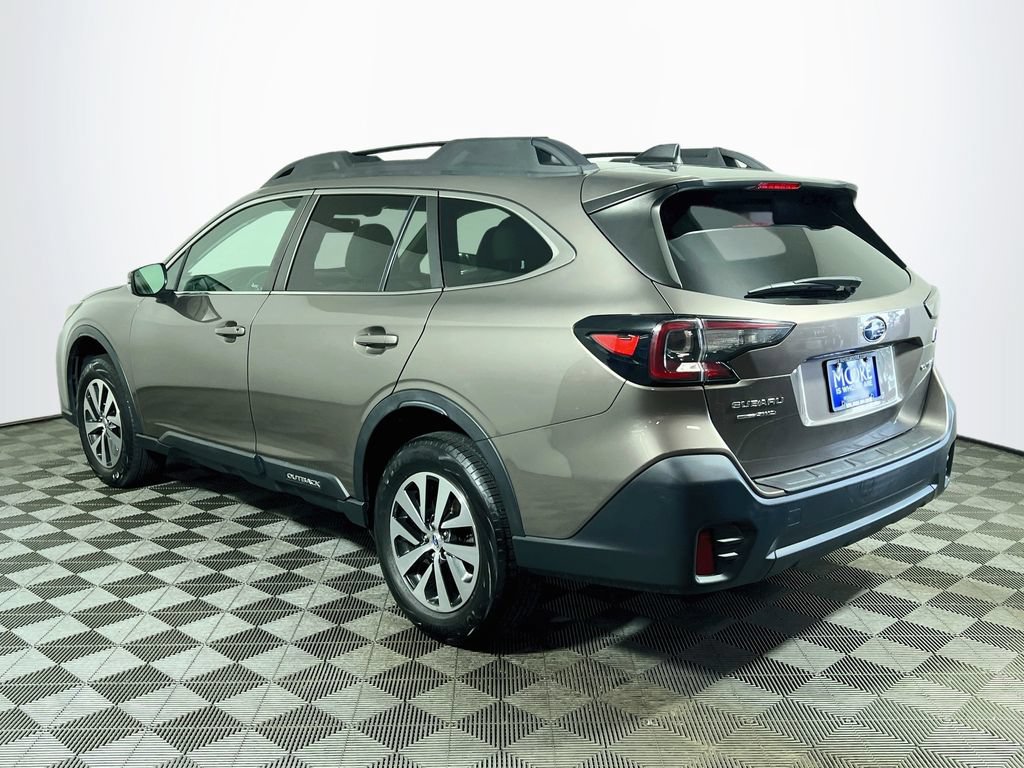 Used 2021 Subaru Outback Premium AWD/4WD image 5