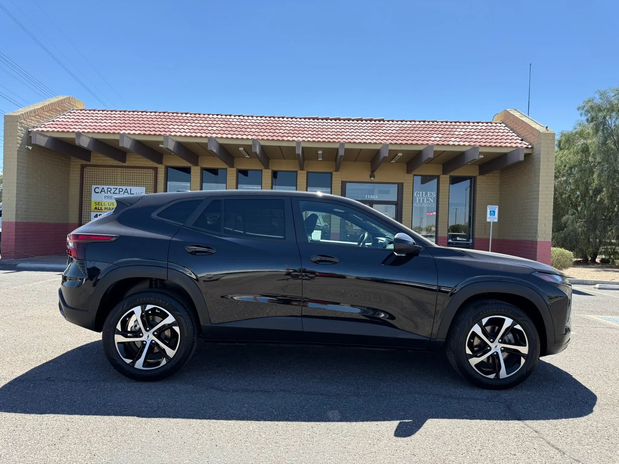 Used 2024 Chevrolet Trax RS image 12