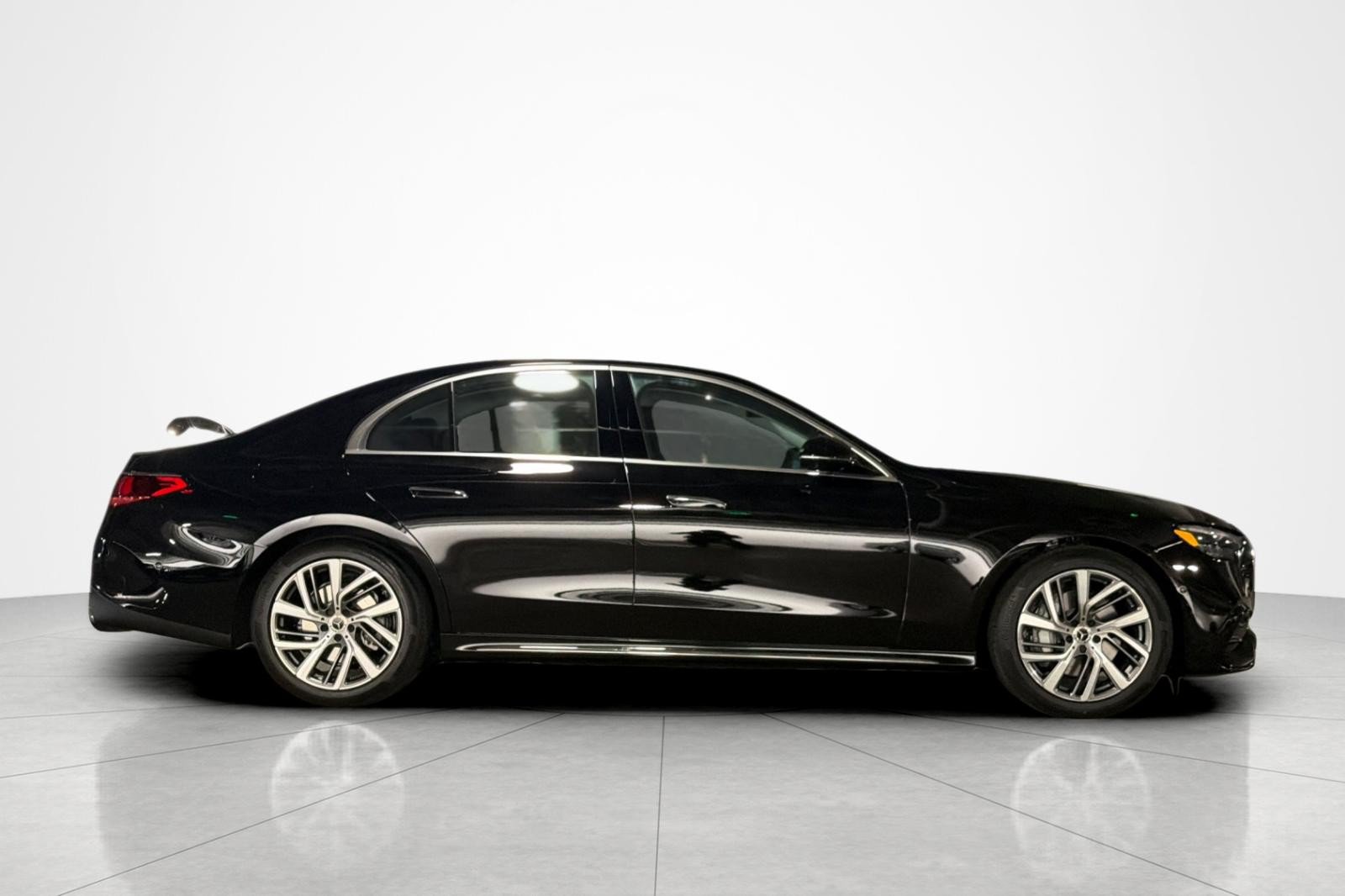 New 2027 Mercedes-Benz E 350 Sedan image 6