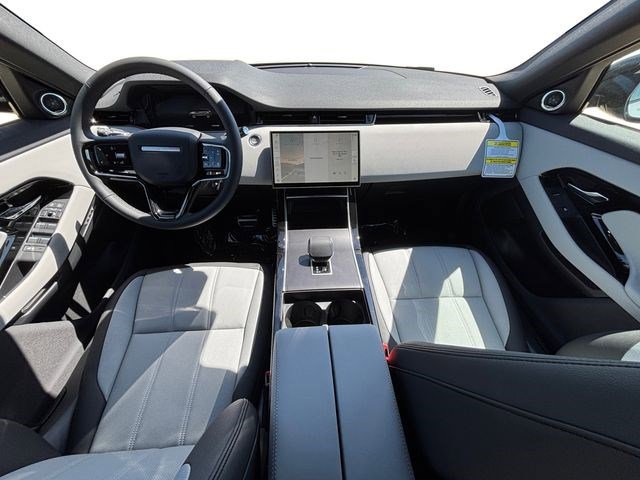 New 2026 Land Rover Range Rover Evoque Dynamic SE image 13