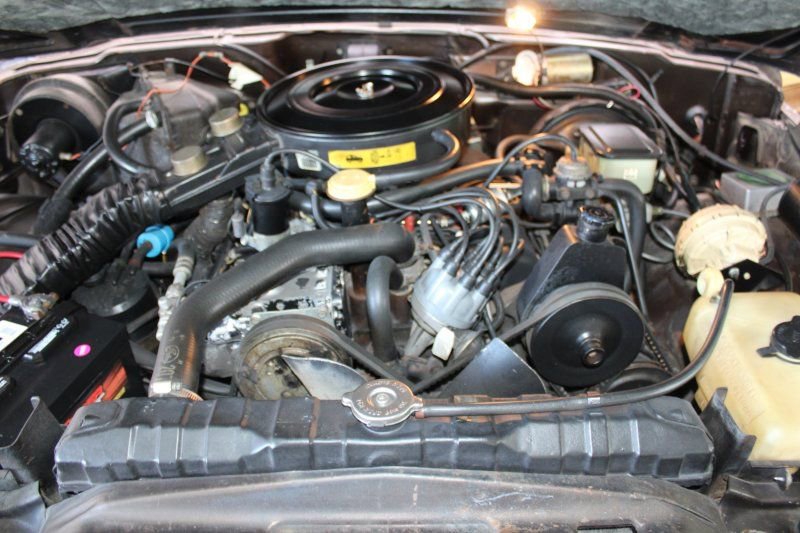 Used 1987 Jeep Grand Wagoneer image 34