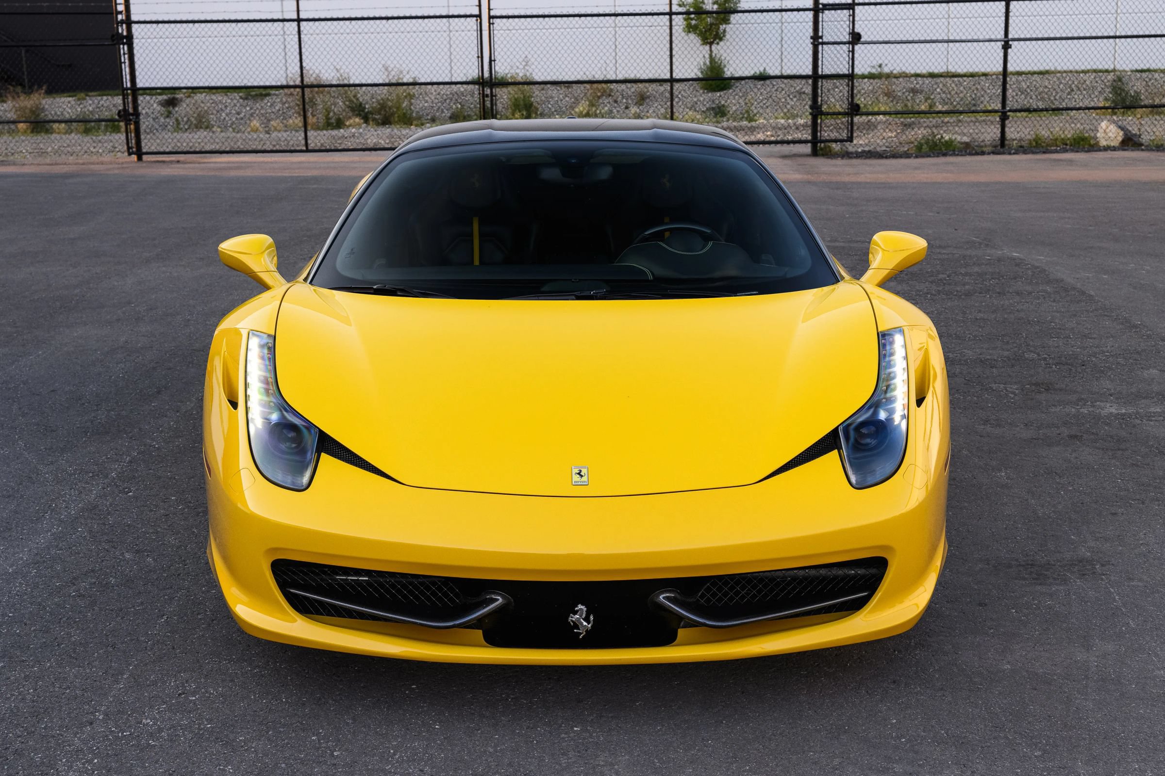 Used 2010 Ferrari 458 Italia Coupe RWD image 5