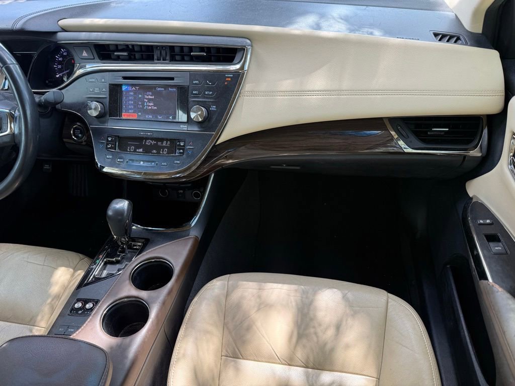 Used 2013 Toyota Avalon XLE Touring FWD image 11