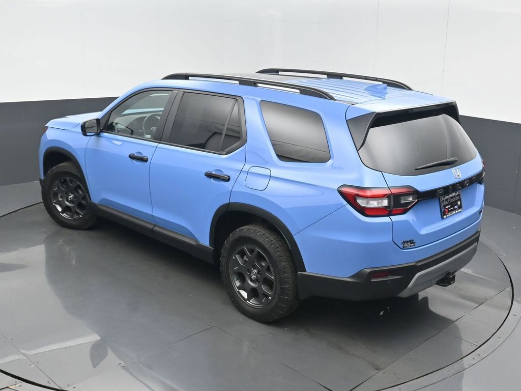 Used 2023 Honda Pilot TrailSport image 43