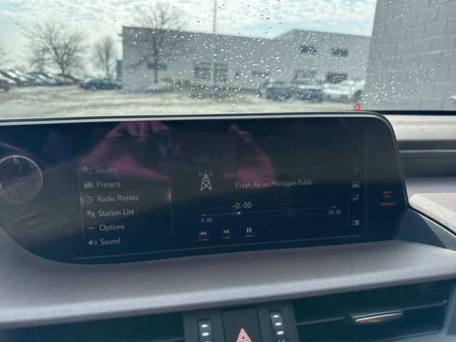 Used 2019 Lexus ES 350 w/ Accessory Package 2 image 26