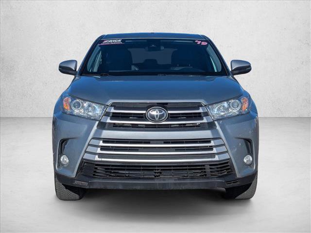 Used 2019 Toyota Highlander Plus image 2