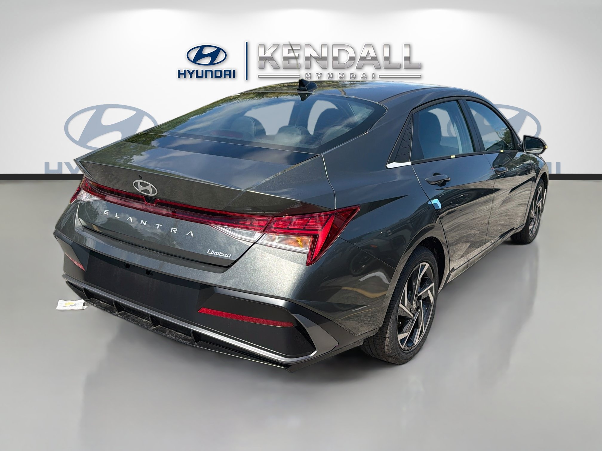 New 2026 Hyundai Elantra Limited FWD image 6