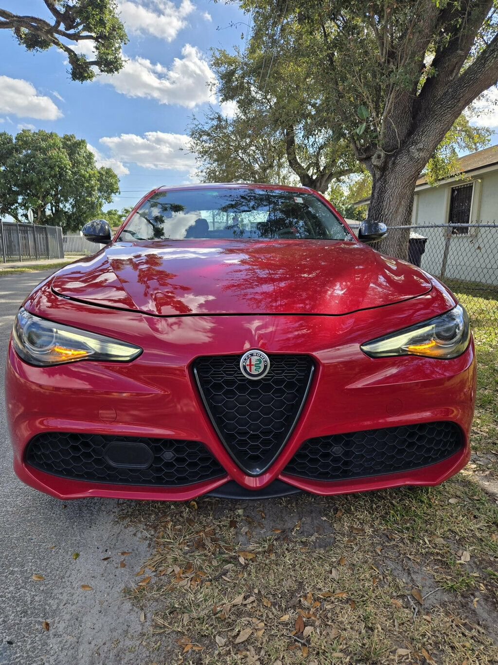 Used 2019 Alfa Romeo Giulia AWD w/ Quick Order Package 22J Sport image 5