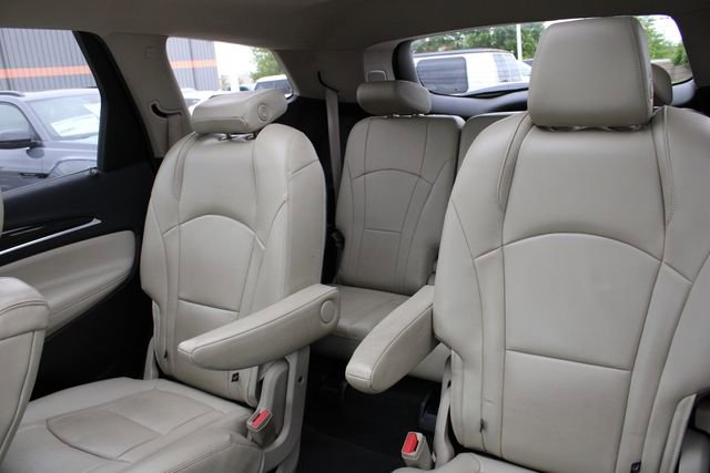 Used 2018 Buick Enclave Premium w/ Trailering Package AWD/4WD image 24