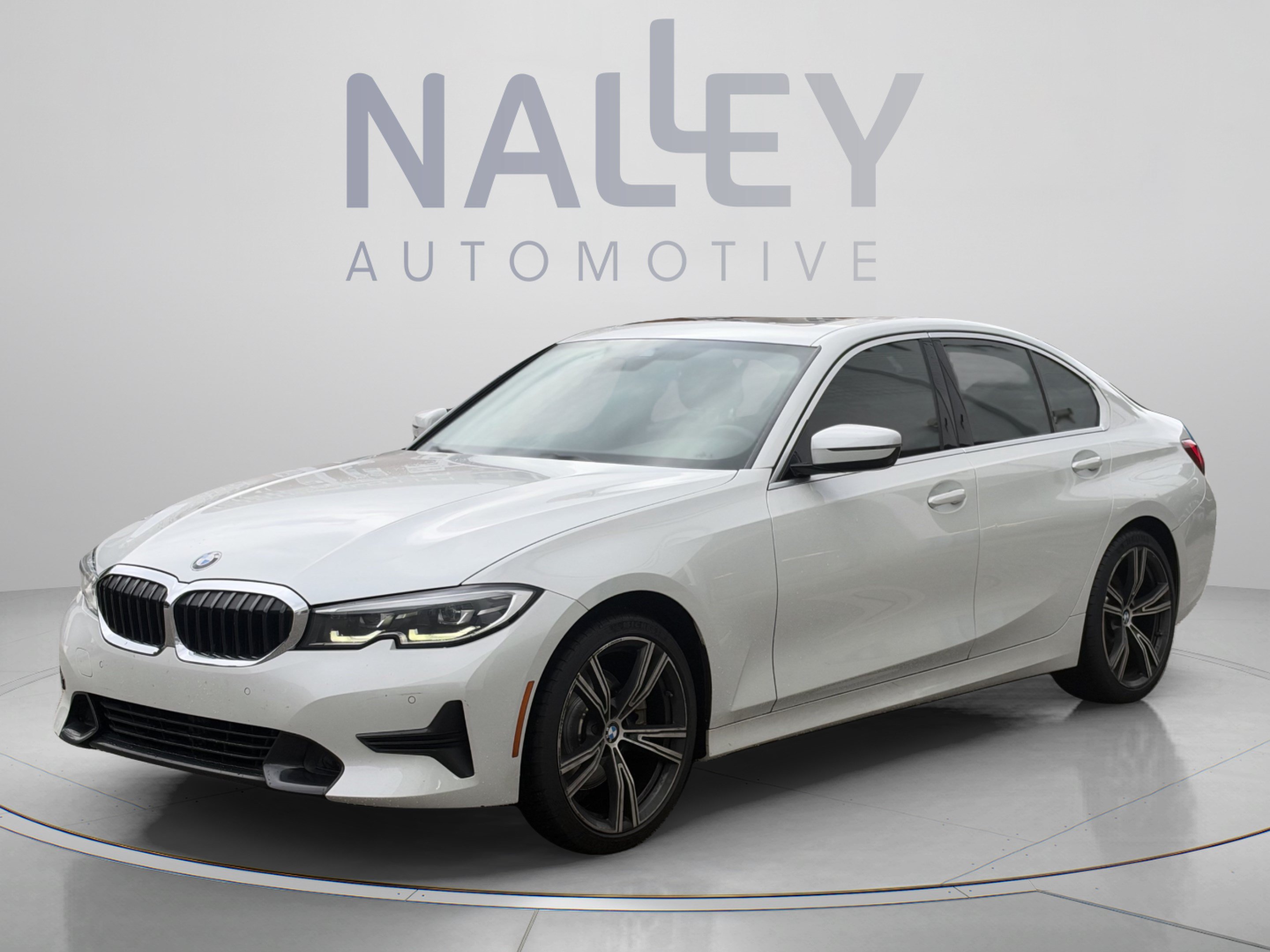 Used 2021 BMW 330i Sedan w/ Convenience Package RWD image 1