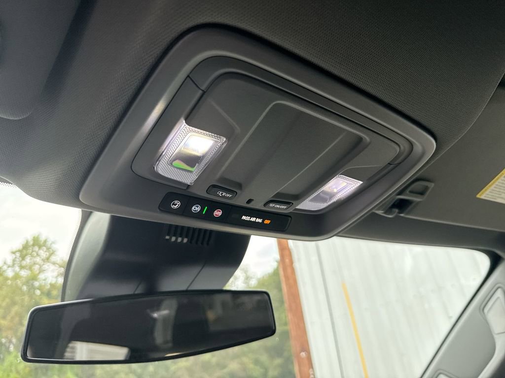 New 2026 Chevrolet Silverado 1500 LT image 19