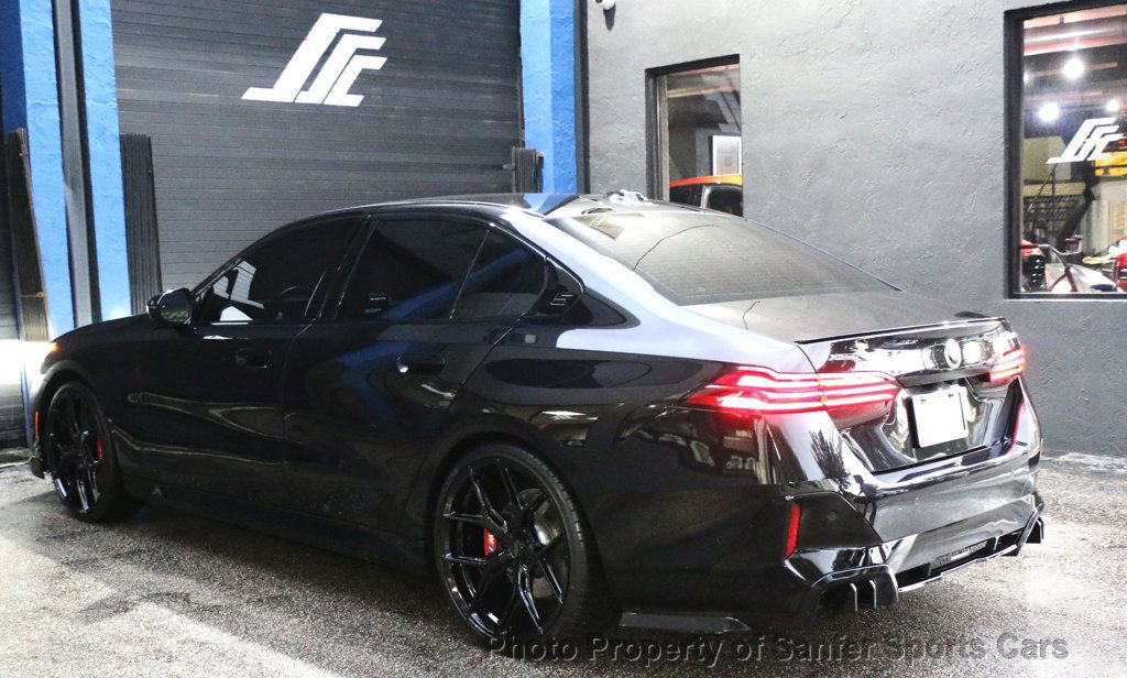 Used 2025 BMW 540i xDrive image 5