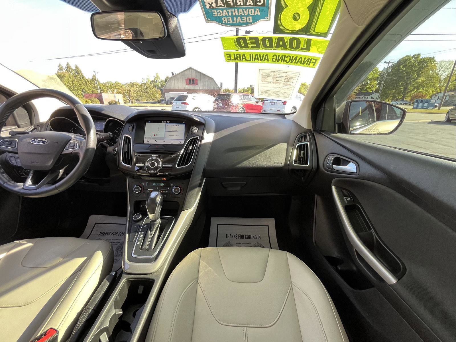 Used 2018 Ford Focus Titanium w/ Titanium Technology Package image 14