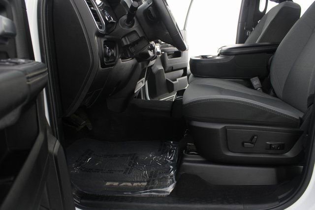 Used 2024 RAM 2500 Big Horn w/ Bed Utility Group image 15