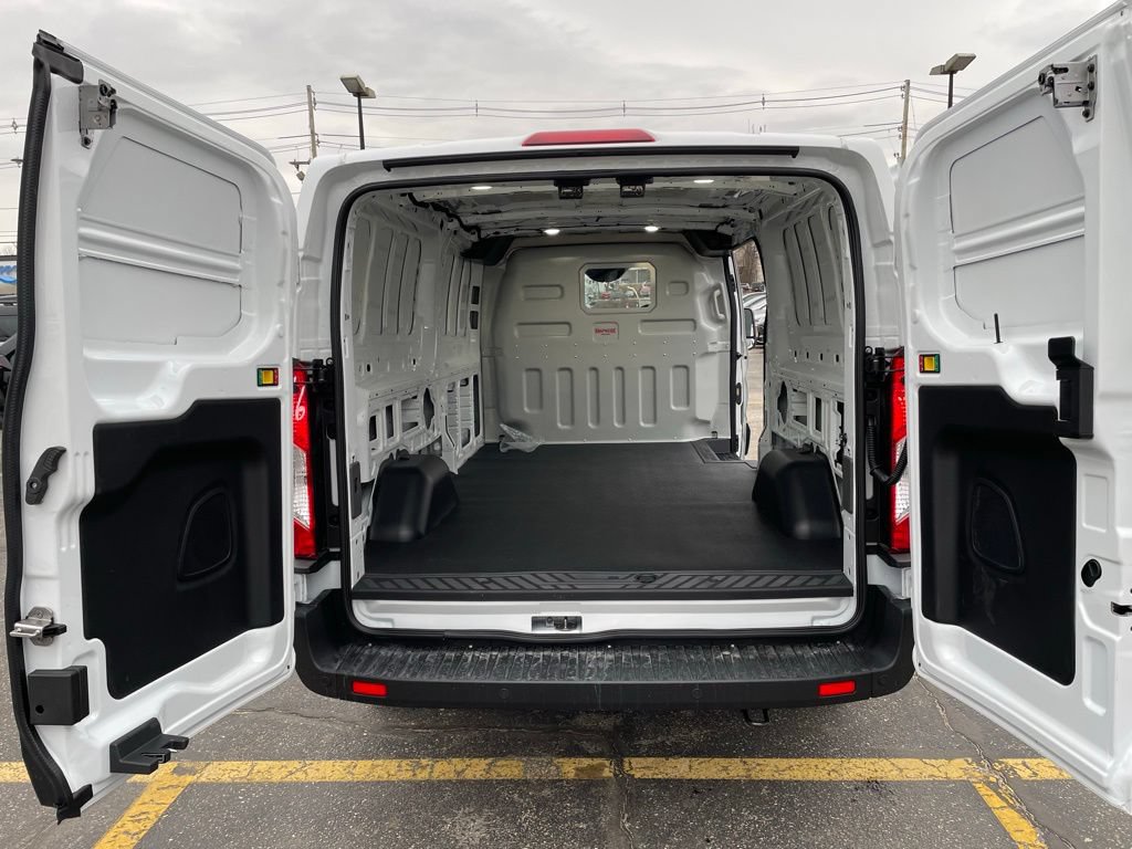 New 2026 Ford Transit 250 Low Roof AWD image 20