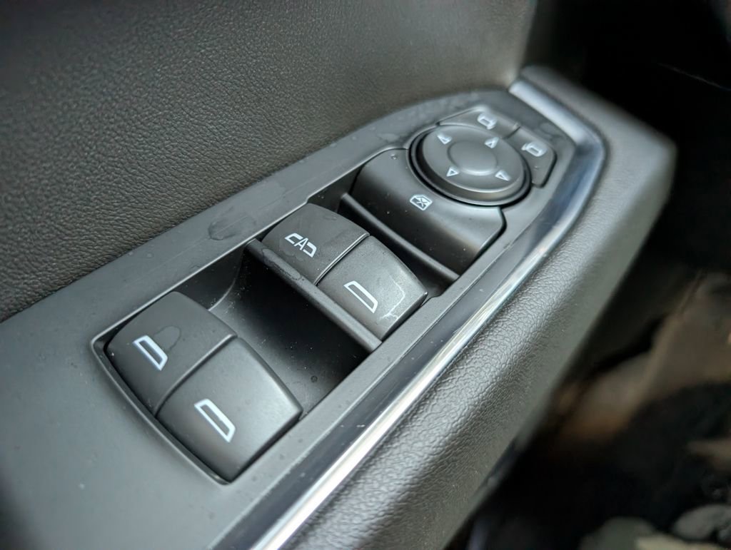 Used 2023 GMC Sierra 1500 Elevation image 37