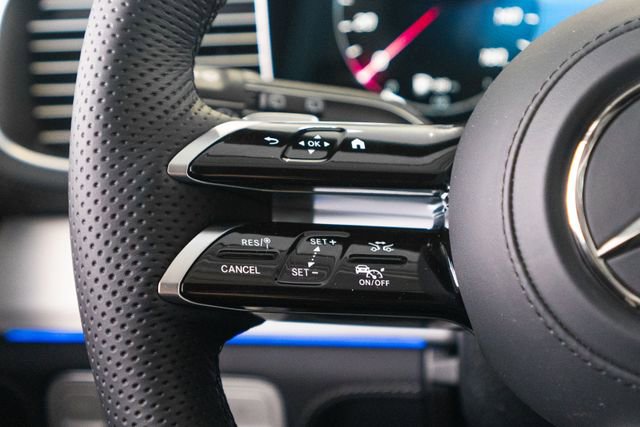 New 2026 Mercedes-Benz GLS 450 4MATIC image 17