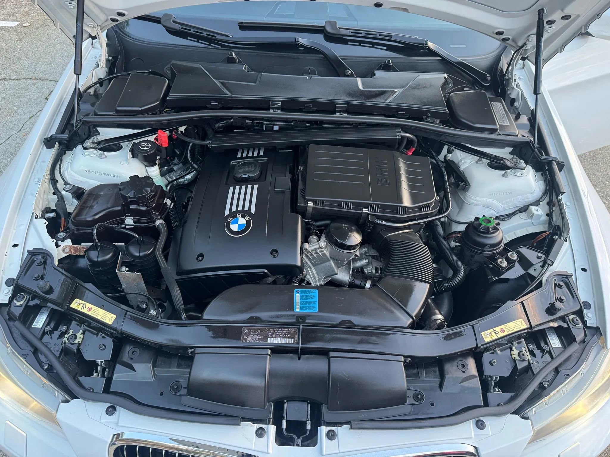 Used 2009 BMW 335i xDrive Sedan image 24