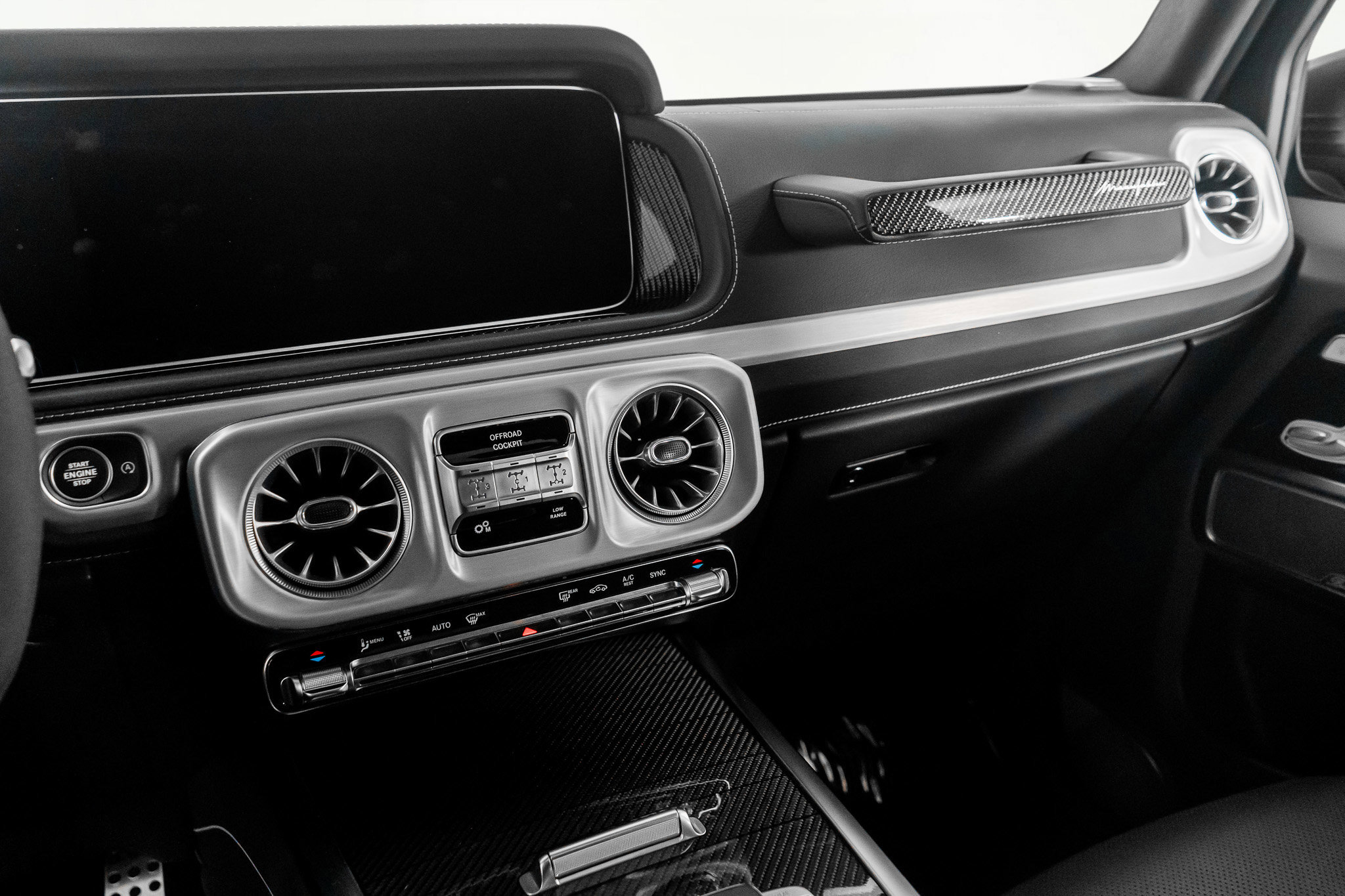 Used 2025 Mercedes-Benz G 63 AMG 4MATIC w/ Night Package Magno image 39