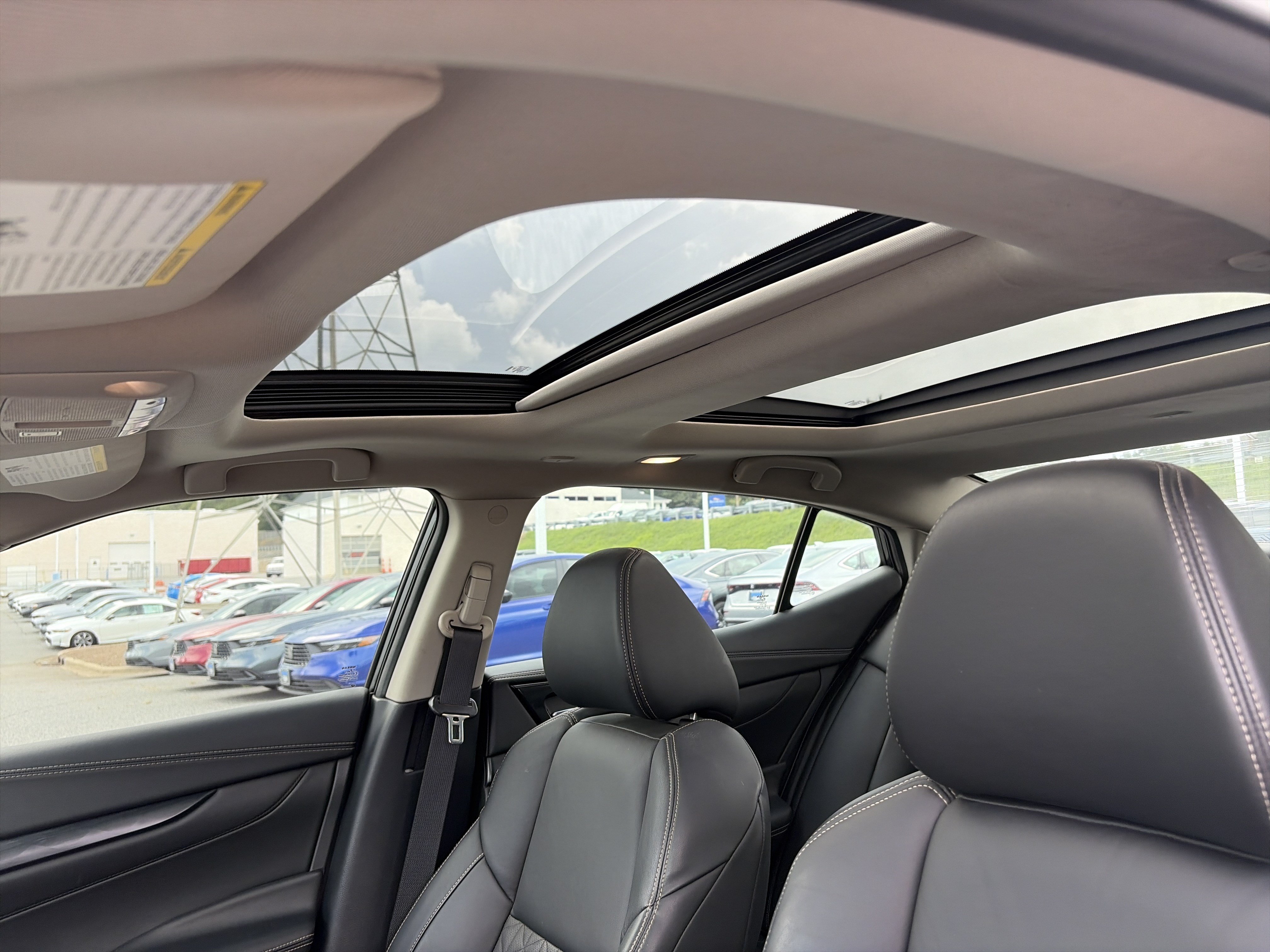 Used 2019 Nissan Maxima Platinum FWD image 28