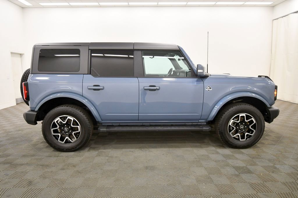 Used 2024 Ford Bronco Outer Banks AWD/4WD image 9