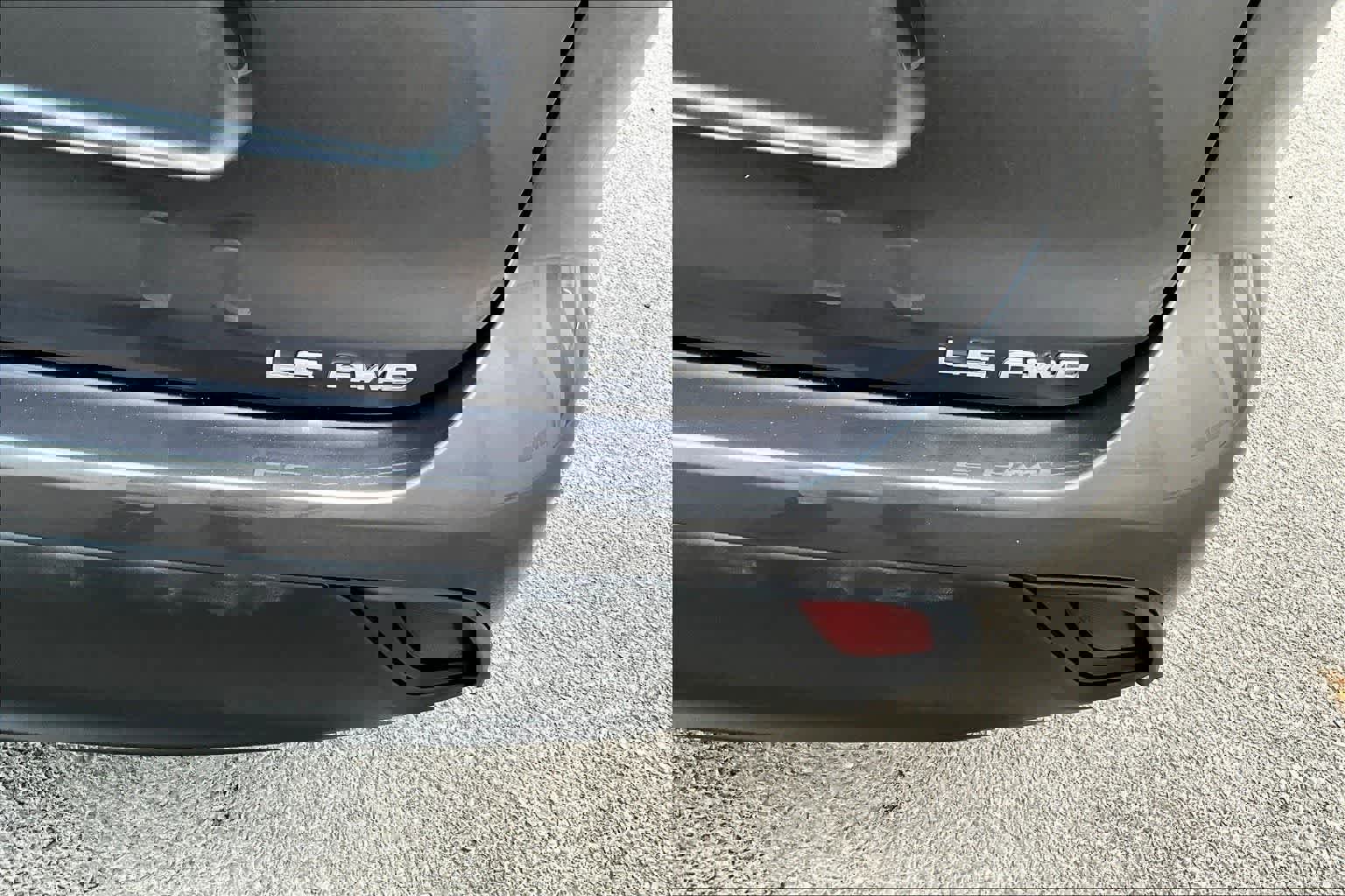 Used 2024 Toyota Highlander LE image 7