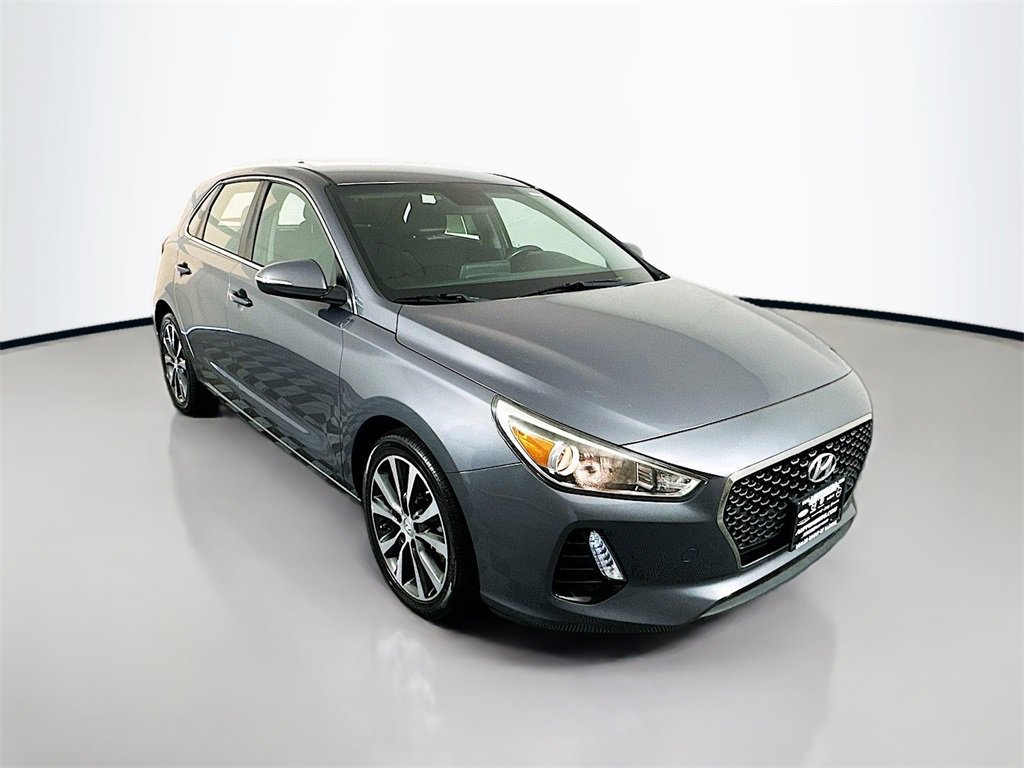 Used 2018 Hyundai Elantra GT w/ Style Package 02