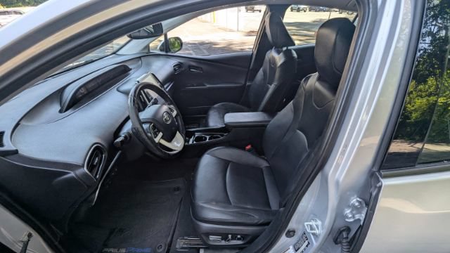 Used 2018 Toyota Prius Prime Advanced FWD image 15