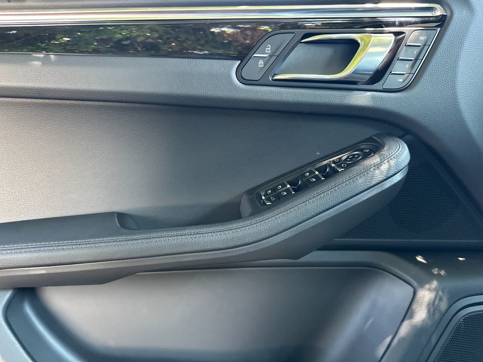 New 2026 Porsche Macan AWD/4WD image 12