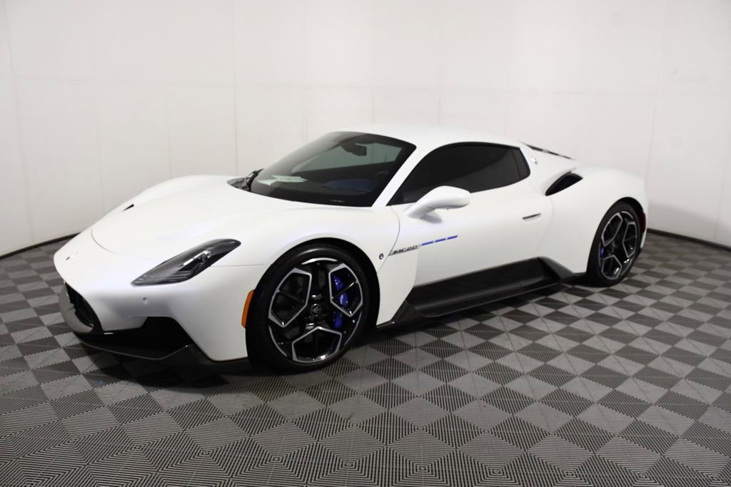 Used 2022 Maserati MC20 Coupe RWD image 2
