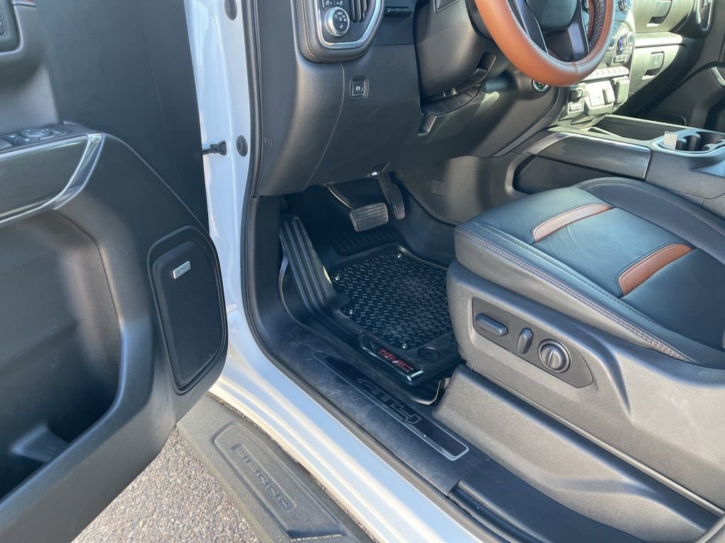 Used 2022 GMC Sierra 1500 AT4 w/ AT4 Premium Package image 14