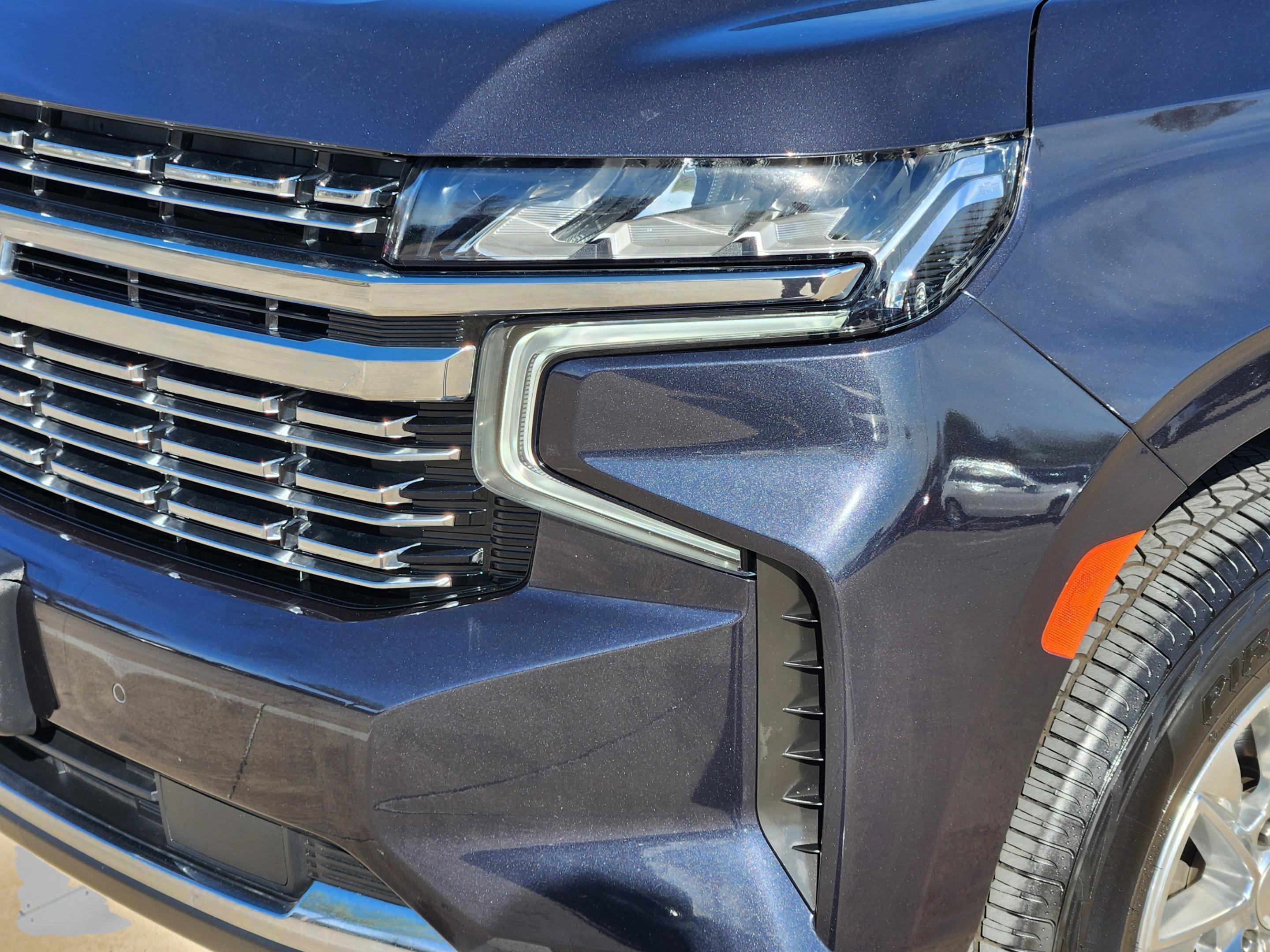 Used 2023 Chevrolet Tahoe Premier AWD/4WD image 7