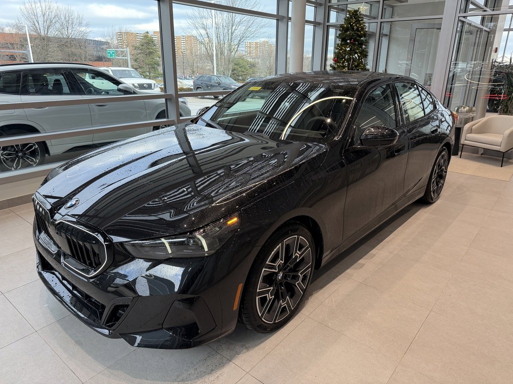 New 2026 BMW 530i xDrive w/ M Sport Package image 3