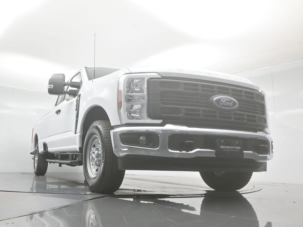 New 2026 Ford F350 XL w/ XL Chrome Package image 45