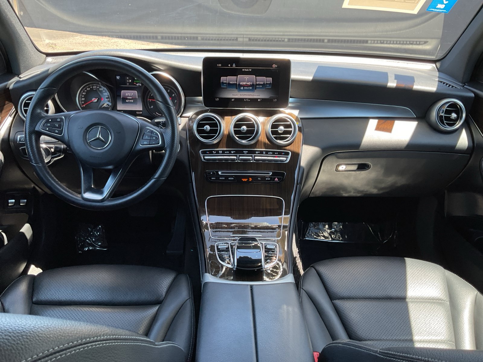Used 2019 Mercedes-Benz GLC 350e 4MATIC image 15