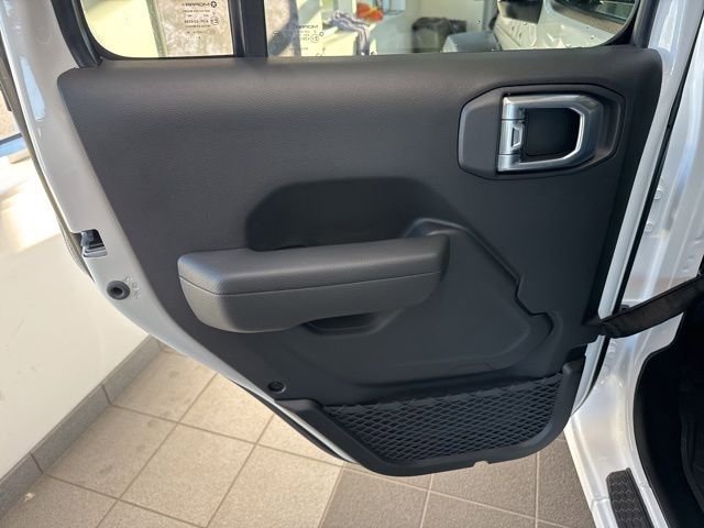 New 2026 Jeep Wrangler Unlimited Sport AWD/4WD image 15
