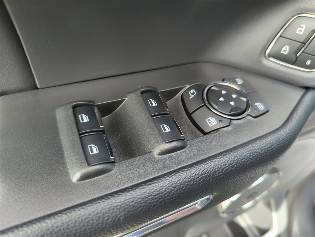 Used 2024 Ford Expedition Limited image 31