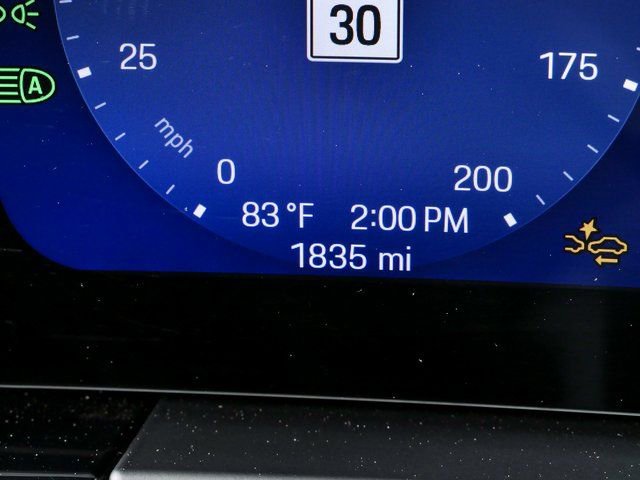 Certified 2025 Porsche Macan Electric RWD image 9