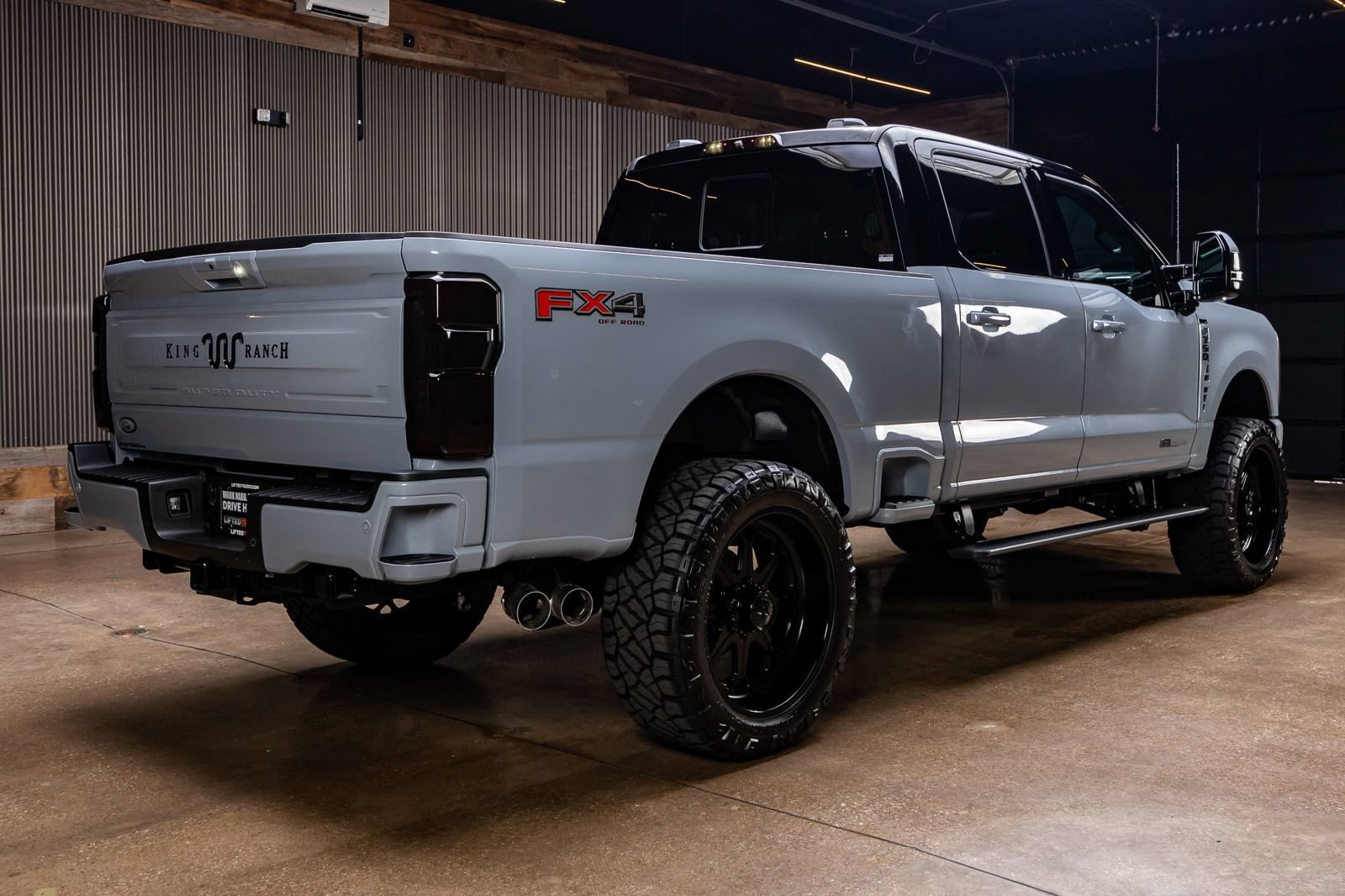 Used 2026 Ford F350 King Ranch w/ Chrome Package AWD/4WD image 10