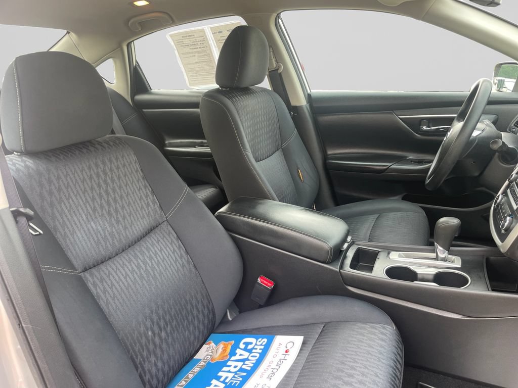 Used 2017 Nissan Altima 2.5 S w/ Power Driver Seat Package FWD image 11