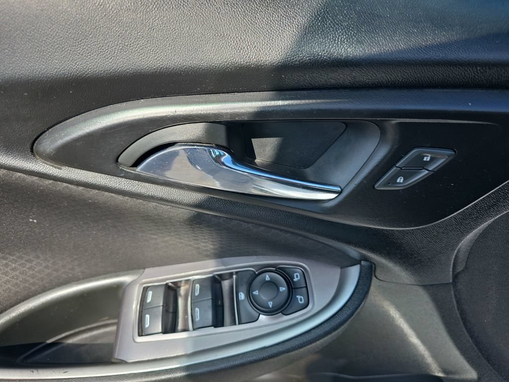 Used 2019 Chevrolet Malibu LS FWD image 20