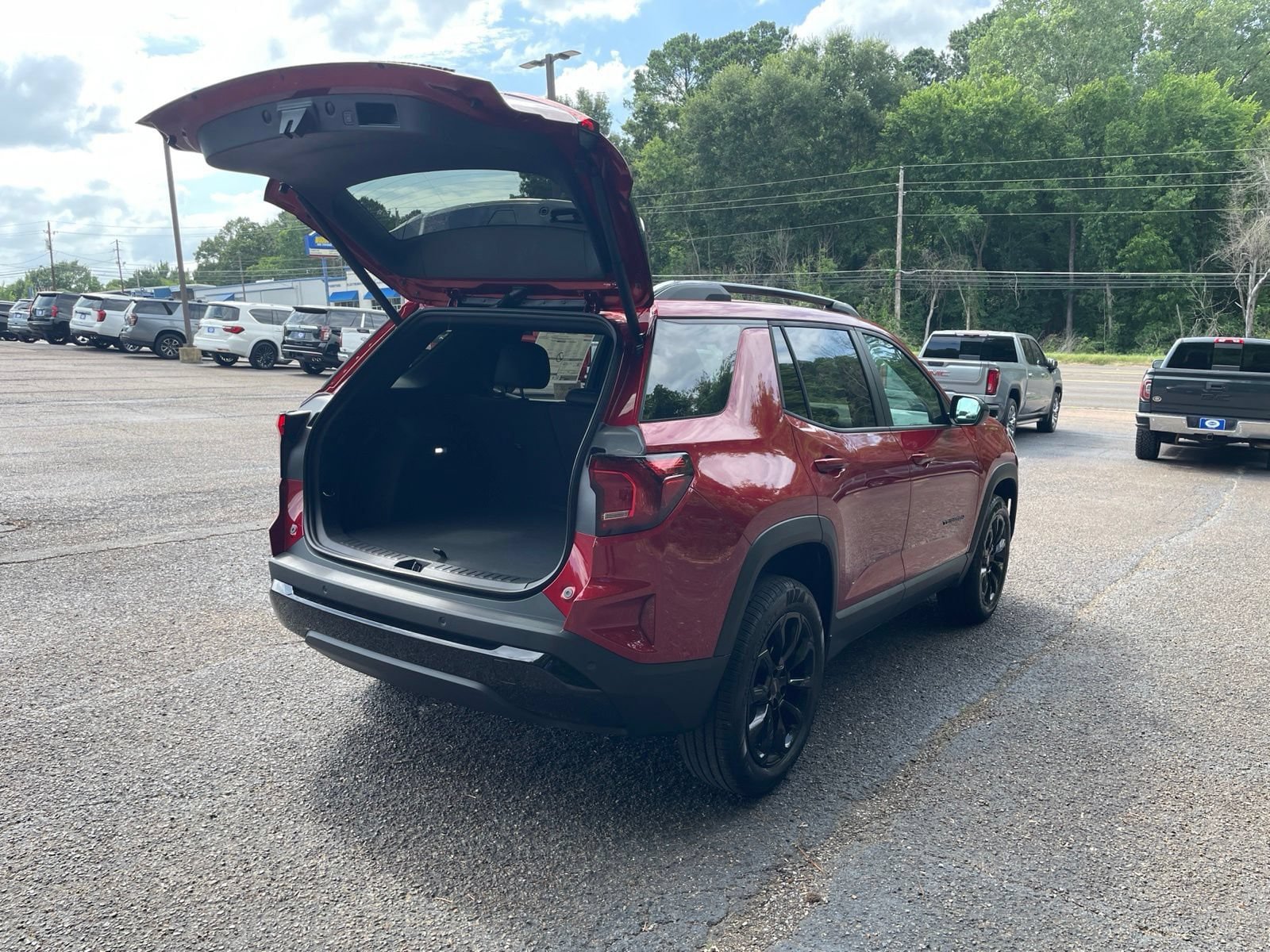 New 2027 GMC Terrain Elevation w/ Elevation Premium Package FWD image 39
