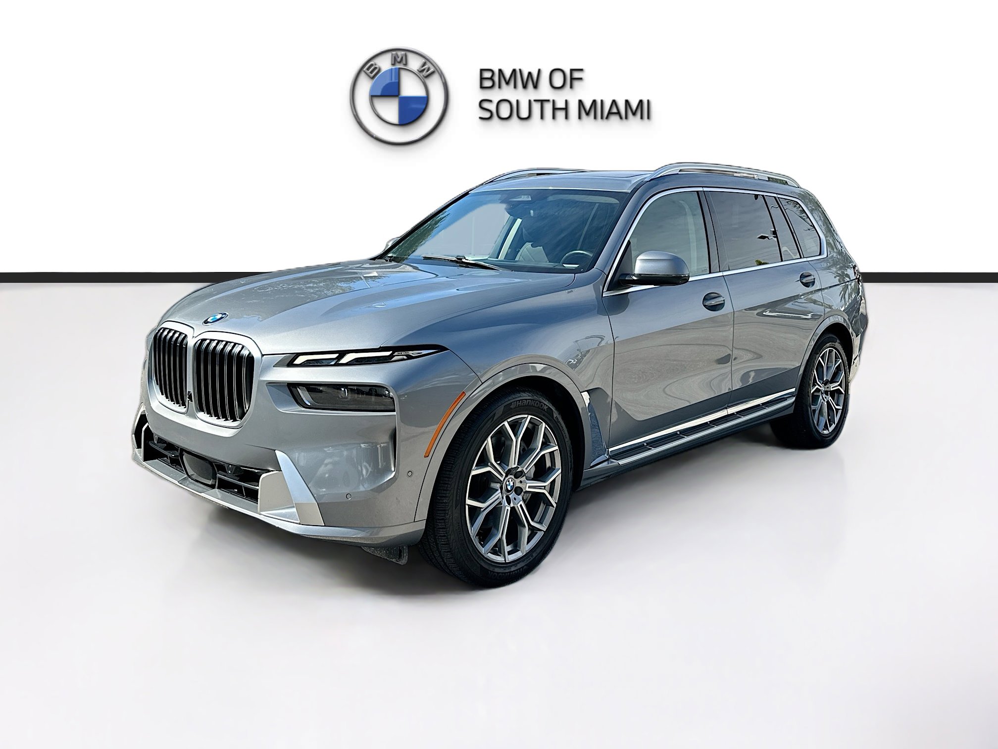 Used 2024 BMW X7 xDrive40i image 3