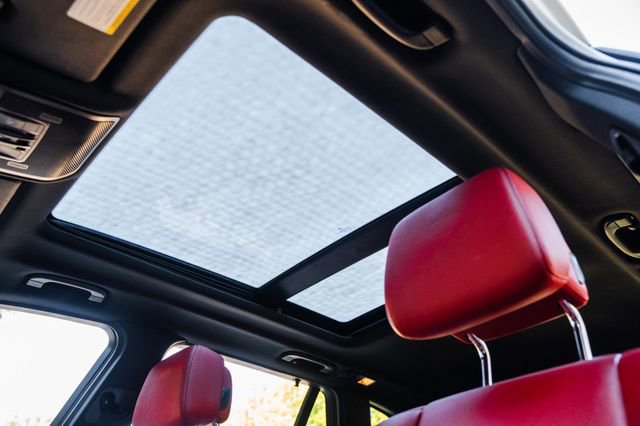 Used 2012 BMW X5 M image 20