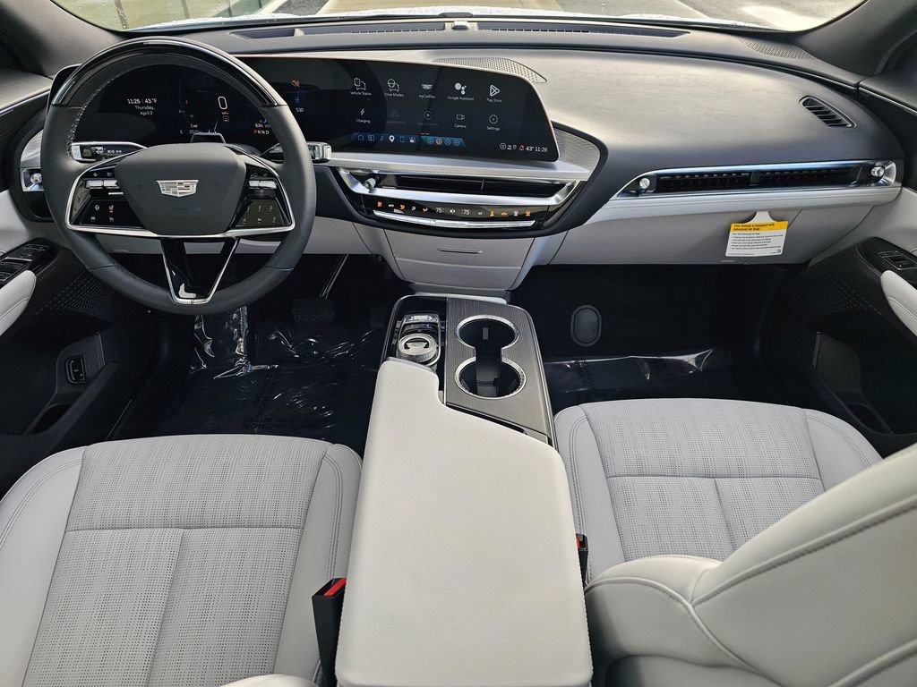 Used 2026 Cadillac Lyriq Sport image 17