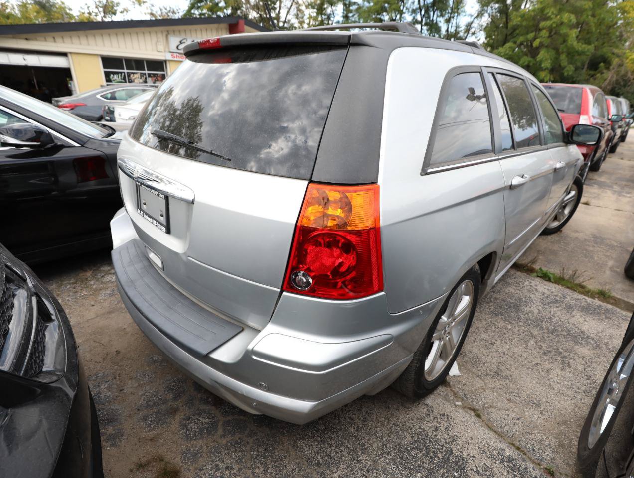 Used 2008 Chrysler Pacifica Touring FWD image 6