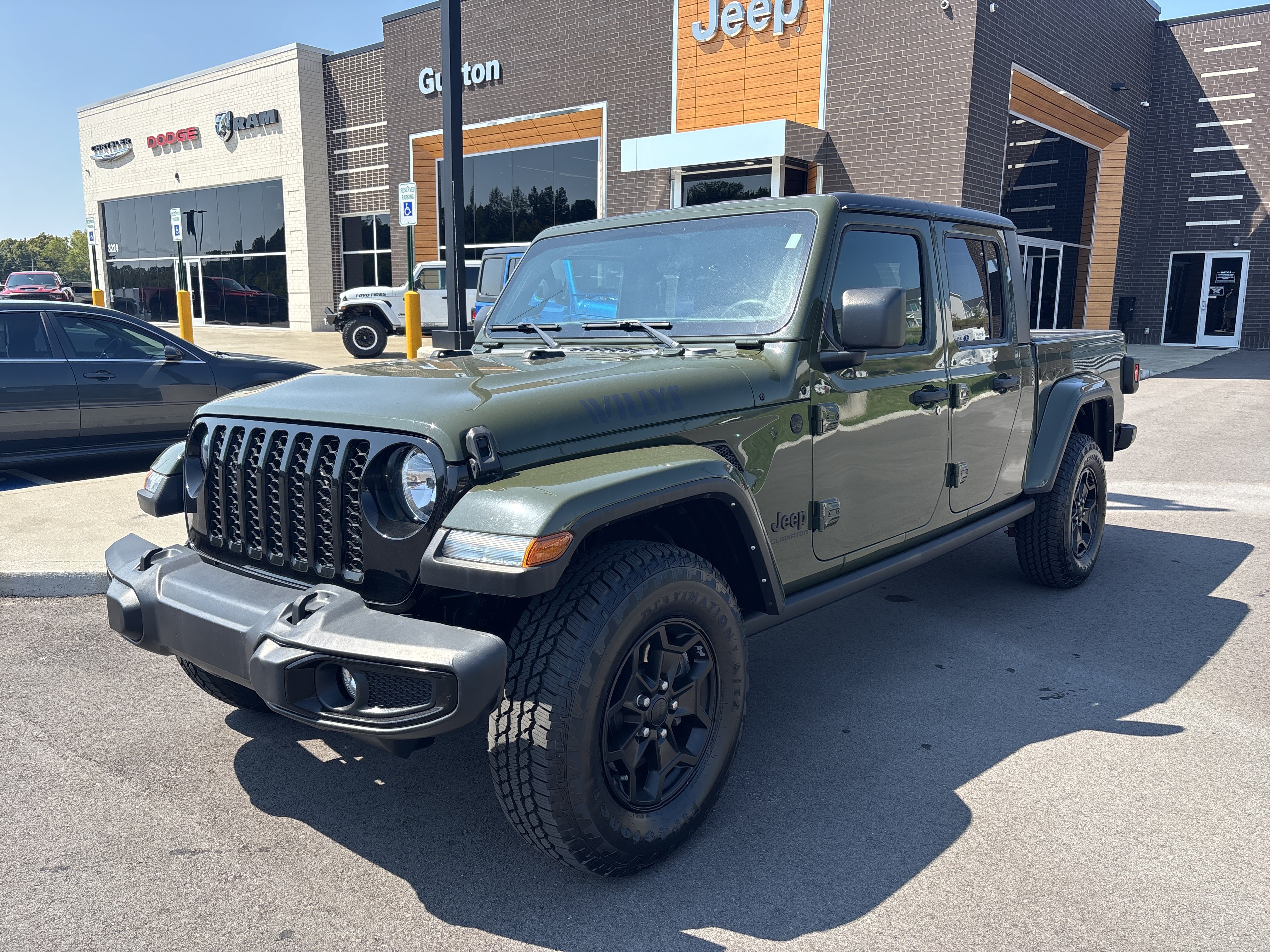 Used 2021 Jeep Gladiator Sport