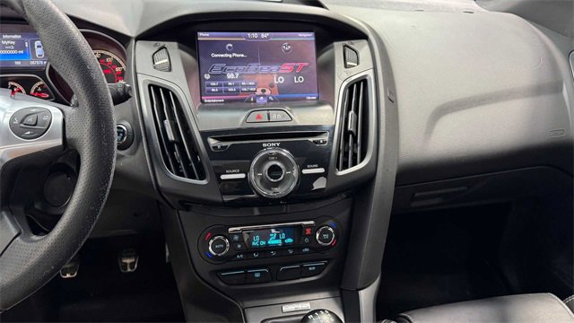 Used 2014 Ford Focus ST w/ Equipment Group 202A image 26