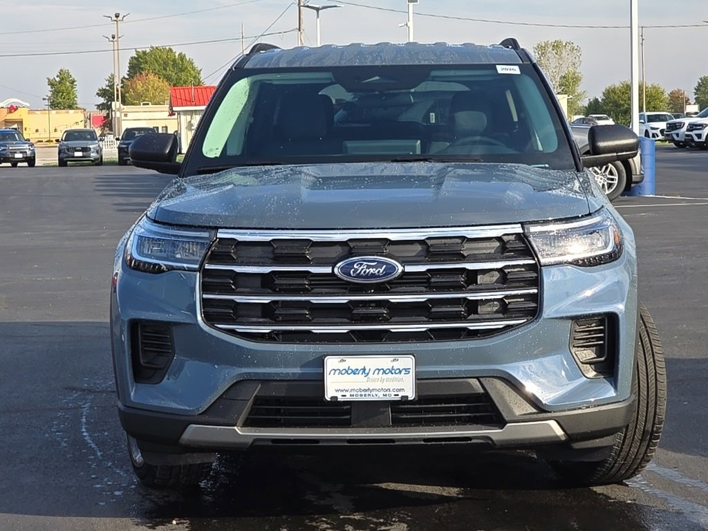 New 2026 Ford Explorer Active image 59