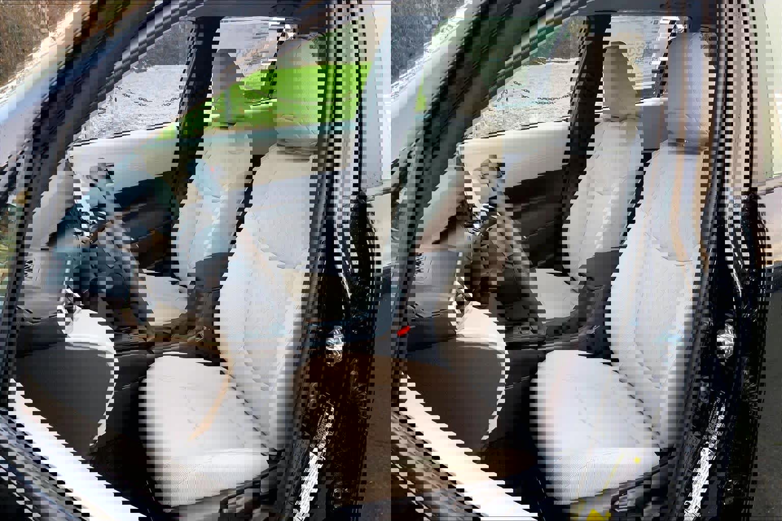 New 2026 Toyota Corolla Cross L image 9